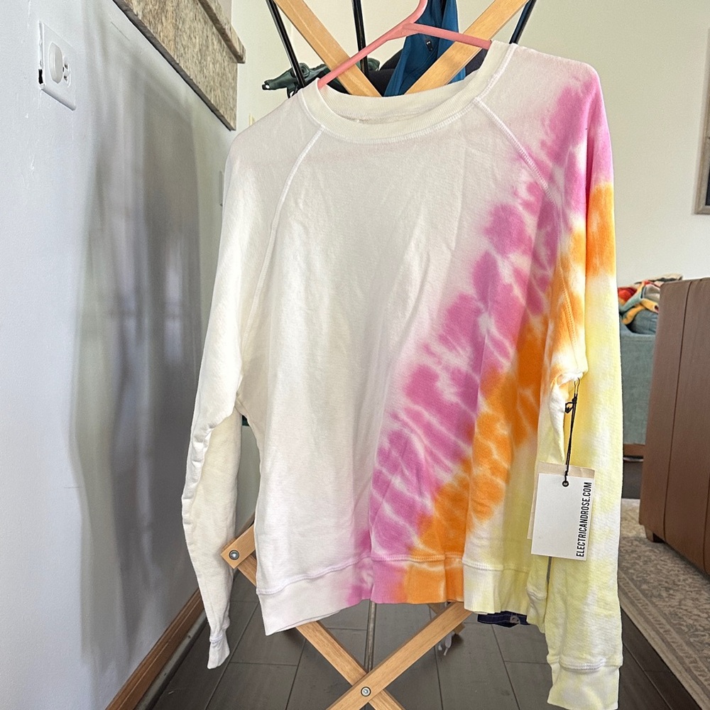 Electric & Rose Light Sweatshirt